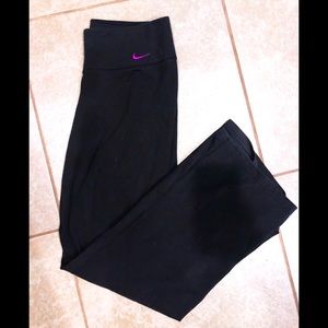 Woman’s dri-fit workout pants size small
